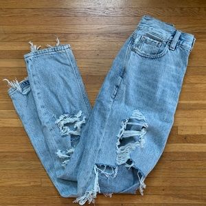 american eagle ripped mom jeans size 0